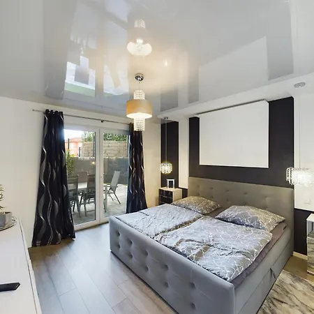 37a Apartment *