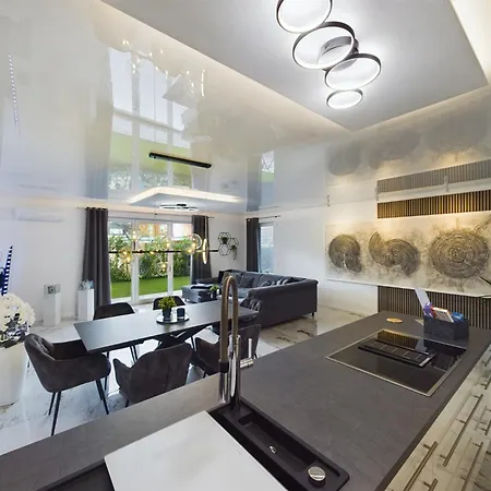 37a Mackenbach